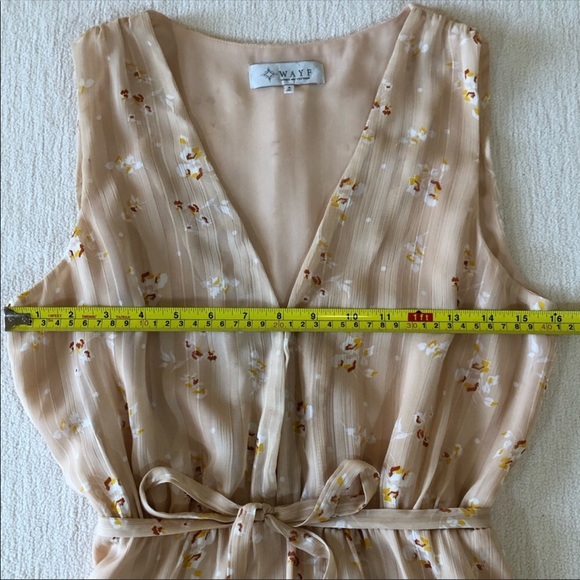 WAYF Floral Sleeveless V-neck Mini Dress - Picture 3 of 12